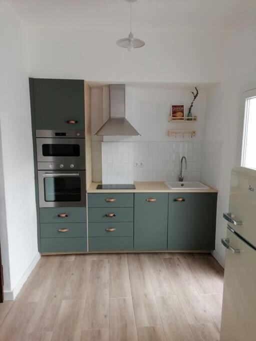 Apartamento Completamente Equipado Centro Ferrol Bagian luar foto