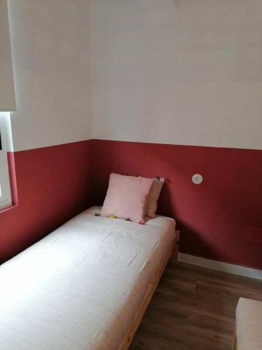 Apartamento Completamente Equipado Centro Ferrol Bagian luar foto