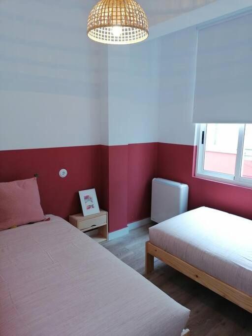 Apartamento Completamente Equipado Centro Ferrol Bagian luar foto